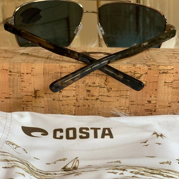 Men’s Costa Sunglasses with Hard & Soft Case